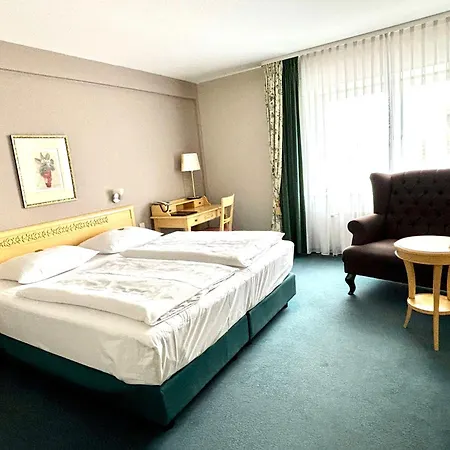 & Restaurant Schoenau 4* Peine