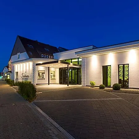 & Restaurant Schoenau Hotel