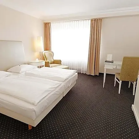Hotel & Restaurant Schoenau