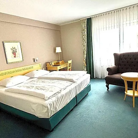 Hotel & Restaurant Schoenau