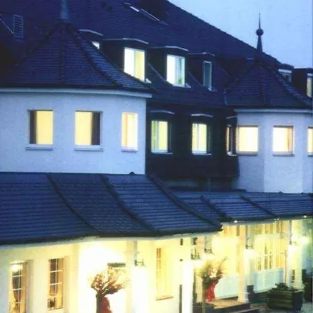 & Restaurant Schoenau Hotel Peine