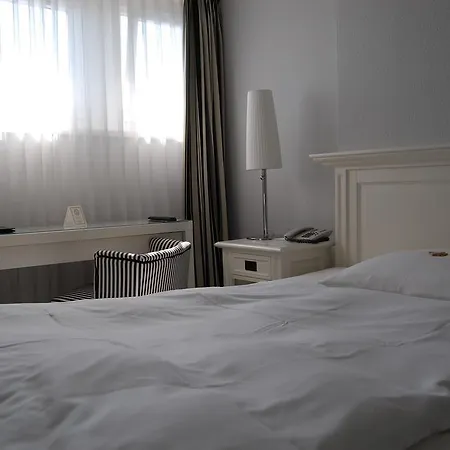 Hotel & Restaurant Schoenau Peine