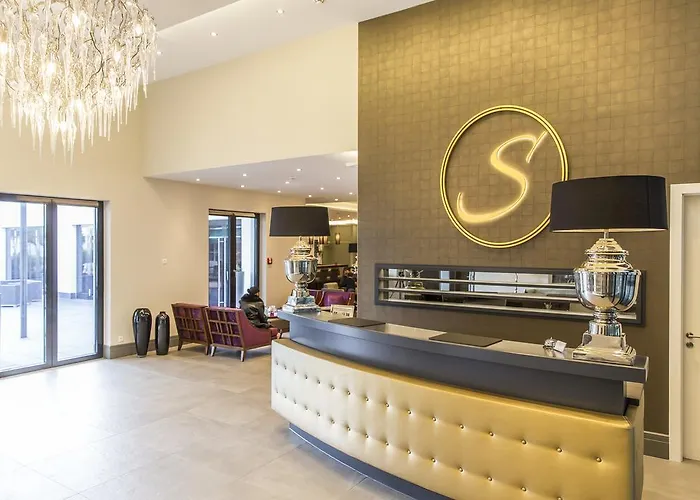& Restaurant Schoenau Peine